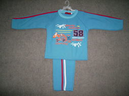 福州榮登貿易 一站式鞋帽服飾及童裝零售批發專家